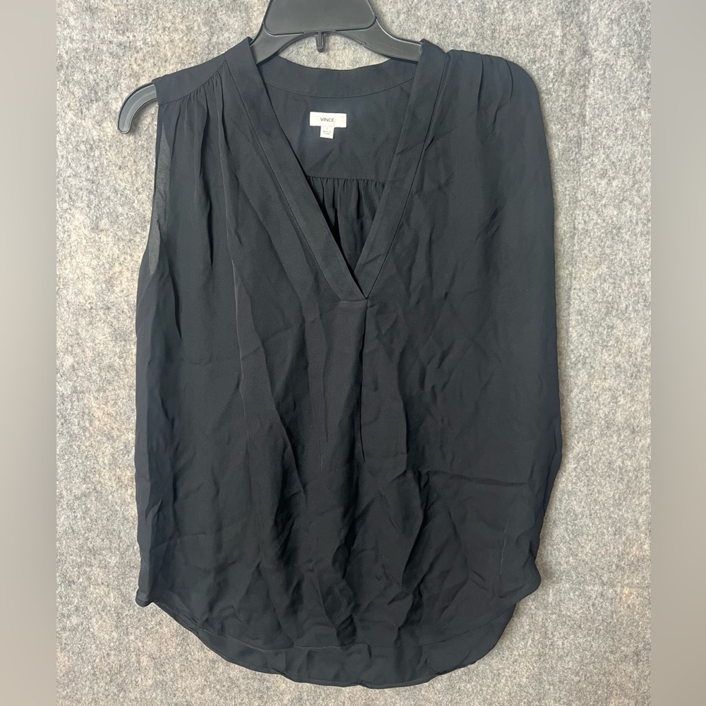 Vince Women's Small Black lightweight Sleeveless black Top Blouse